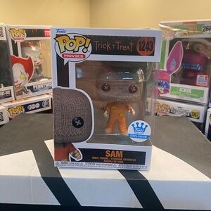 Funko Pop Trick r Treat Sam #1243 Funko Shop Exclusive Horror Vinyl Figure